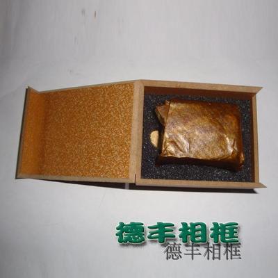 【卡紙刀片 十字繡相框配件 進(jìn)口卡紙刀片 紅盒卡紙刀片 100片/盒】?jī)r(jià)格,廠家,圖片,卡紙,義烏市鴻尊相框商行-