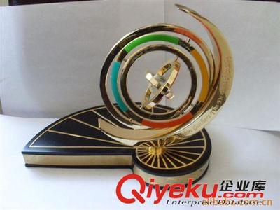 供應(yīng)工藝品木底座 密度板底座-義烏市璽悅工藝品廠提供供應(yīng)工藝品木底座 密度板底座的相關(guān)介紹、產(chǎn)品、服務(wù)、圖片、價(jià)格義烏市璽悅工藝品廠、樹(shù)脂工藝品;樹(shù)脂飾品;高檔商務(wù)禮品;樹(shù)脂產(chǎn)品;工藝禮品;波麗工藝品;旅游裝飾品;促銷(xiāo)禮品;廣告贈(zèng)品;樹(shù)脂禮品;樹(shù)脂冰箱貼;樹(shù)脂小掛件;樹(shù)脂公仔;樹(shù)脂相框;樹(shù)脂配件